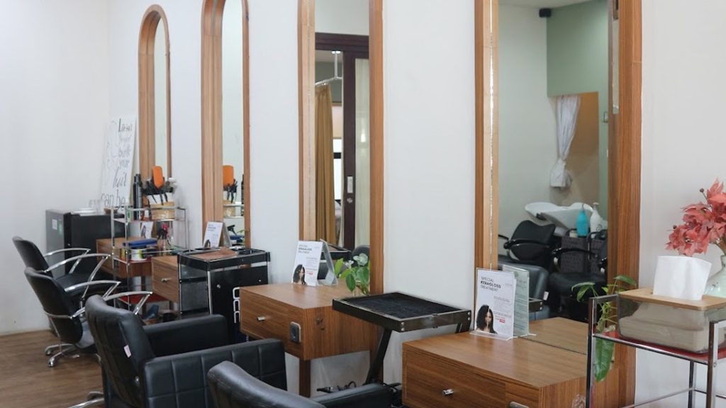 Noemi Beauty Salon, beauty treatment
